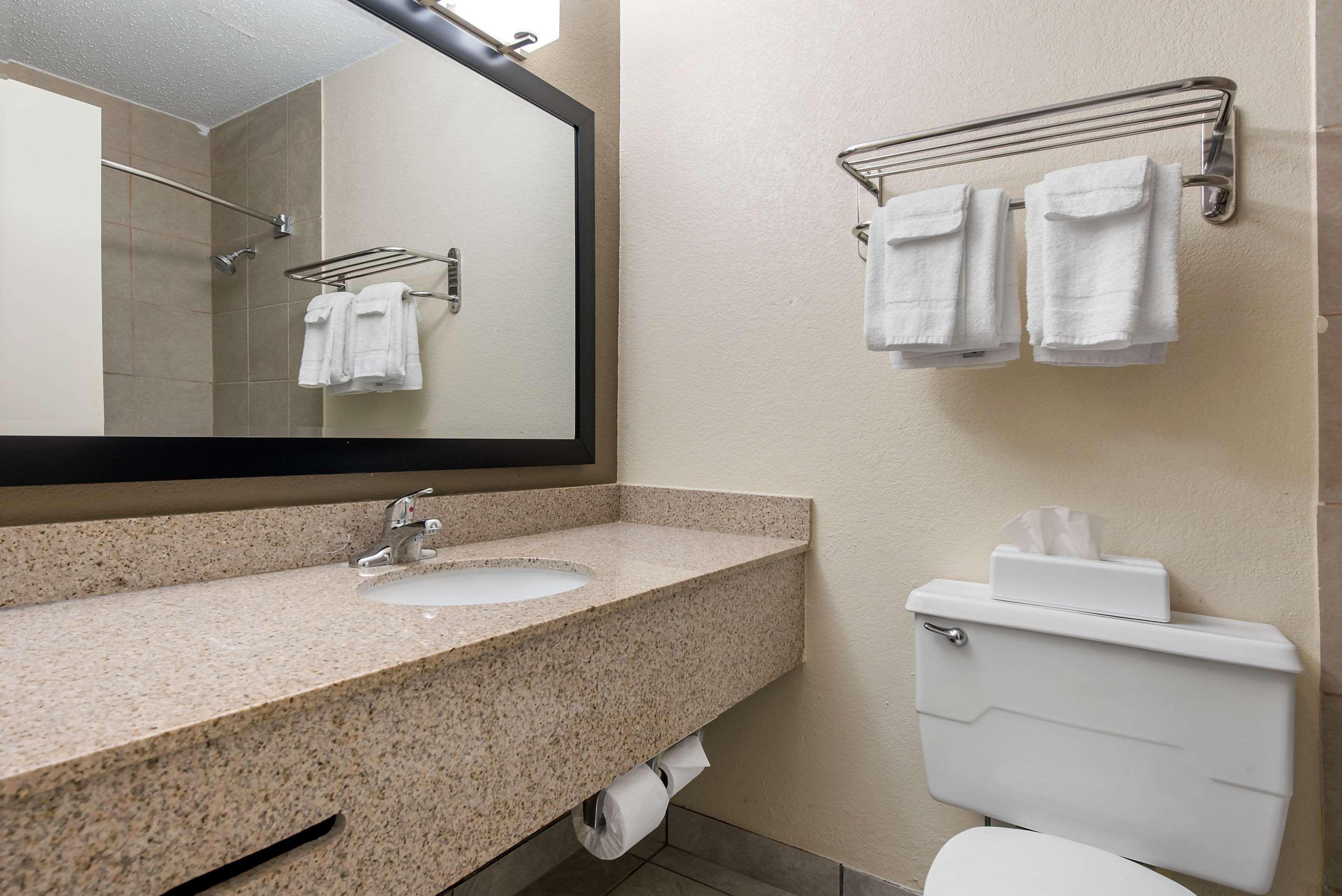 Quality Inn & Suites Lafayette I-65 Εξωτερικό φωτογραφία