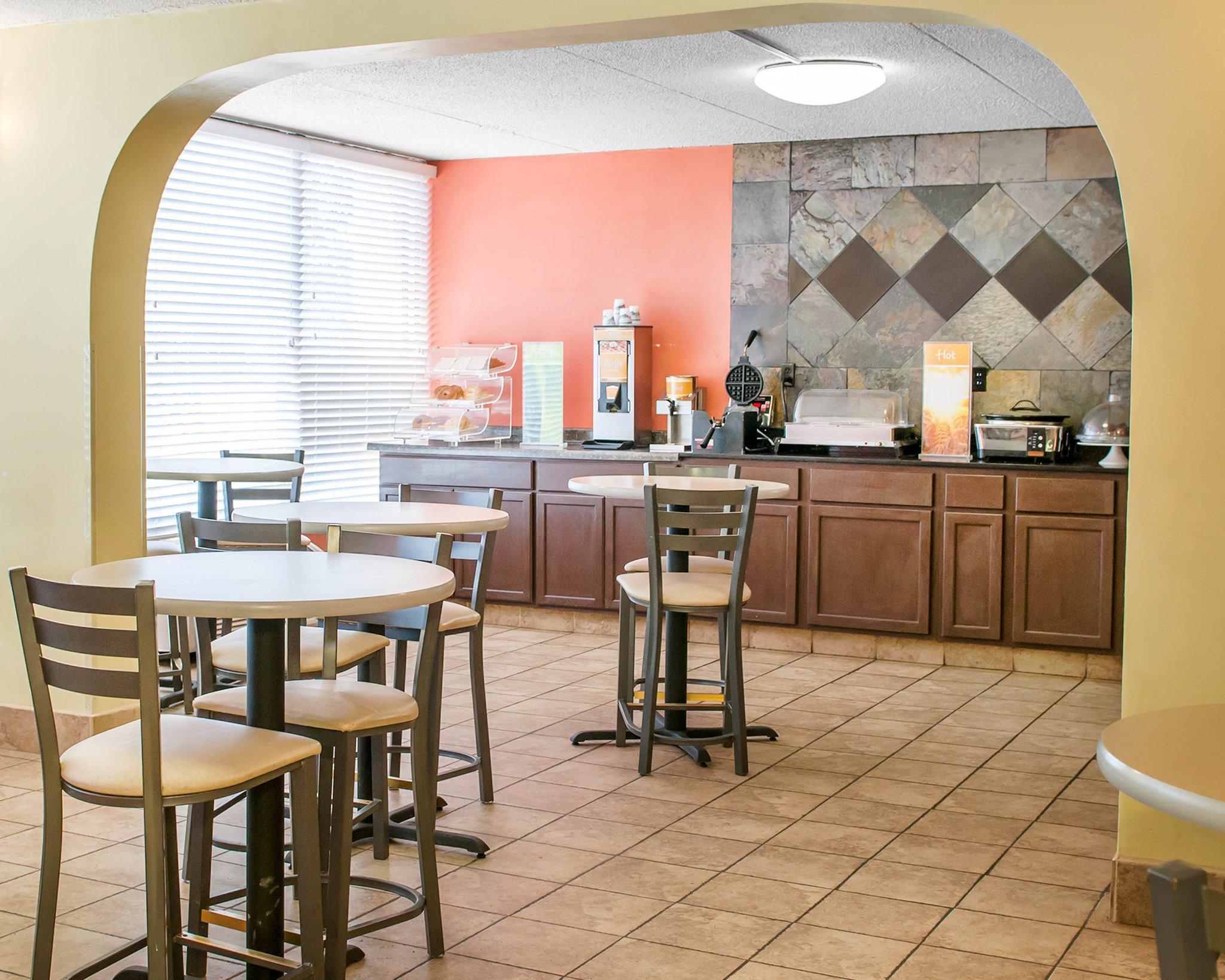 Quality Inn & Suites Lafayette I-65 Εξωτερικό φωτογραφία