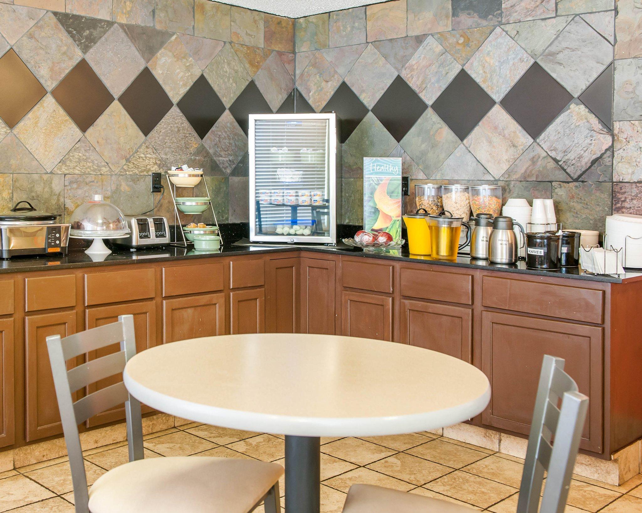 Quality Inn & Suites Lafayette I-65 Εξωτερικό φωτογραφία