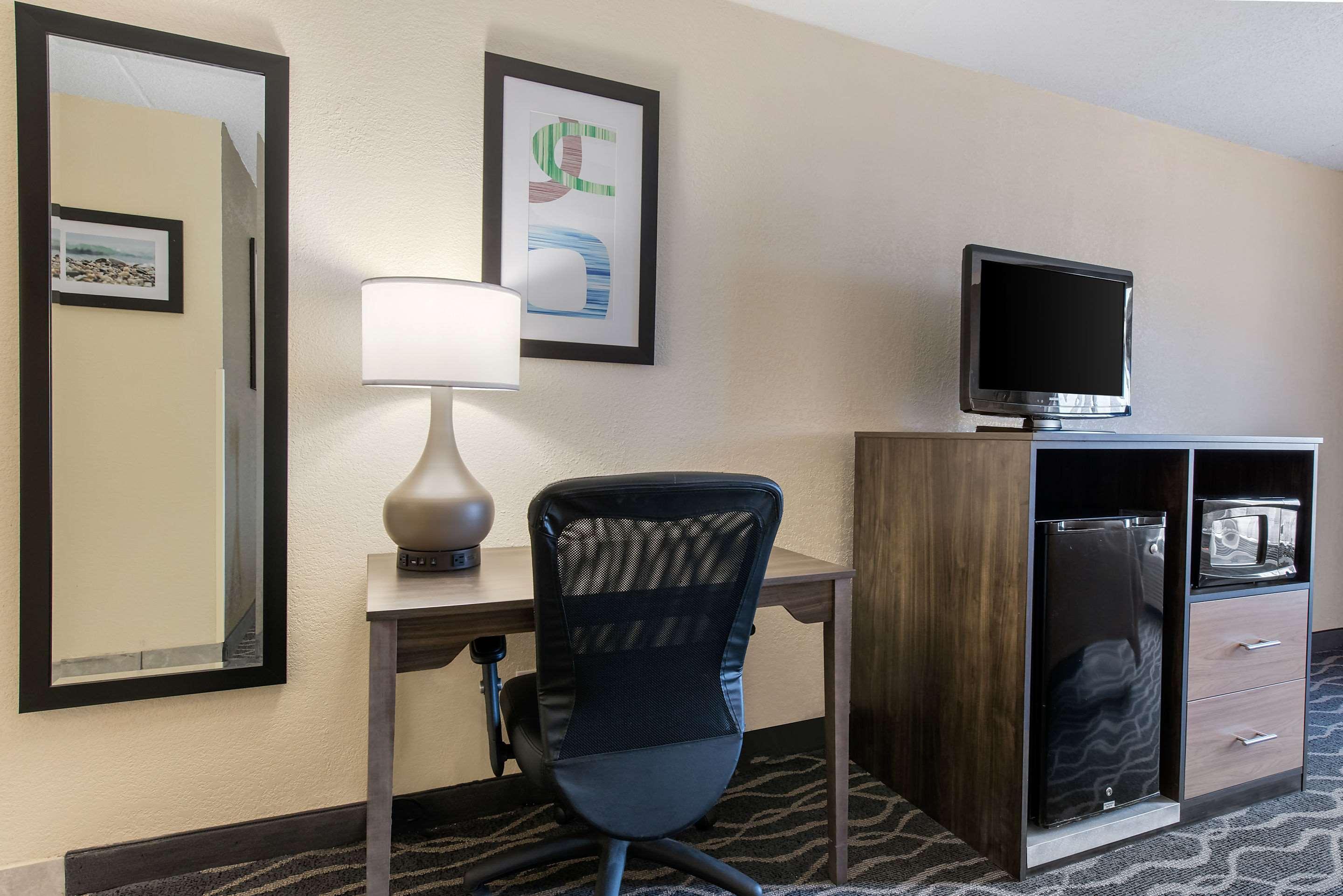 Quality Inn & Suites Lafayette I-65 Εξωτερικό φωτογραφία
