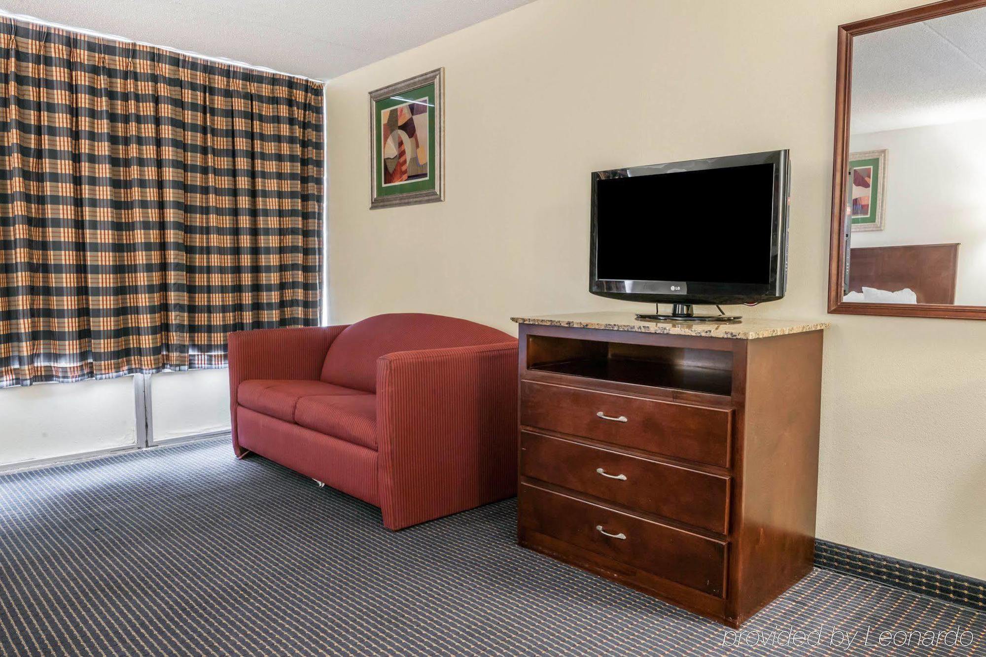 Quality Inn & Suites Lafayette I-65 Εξωτερικό φωτογραφία