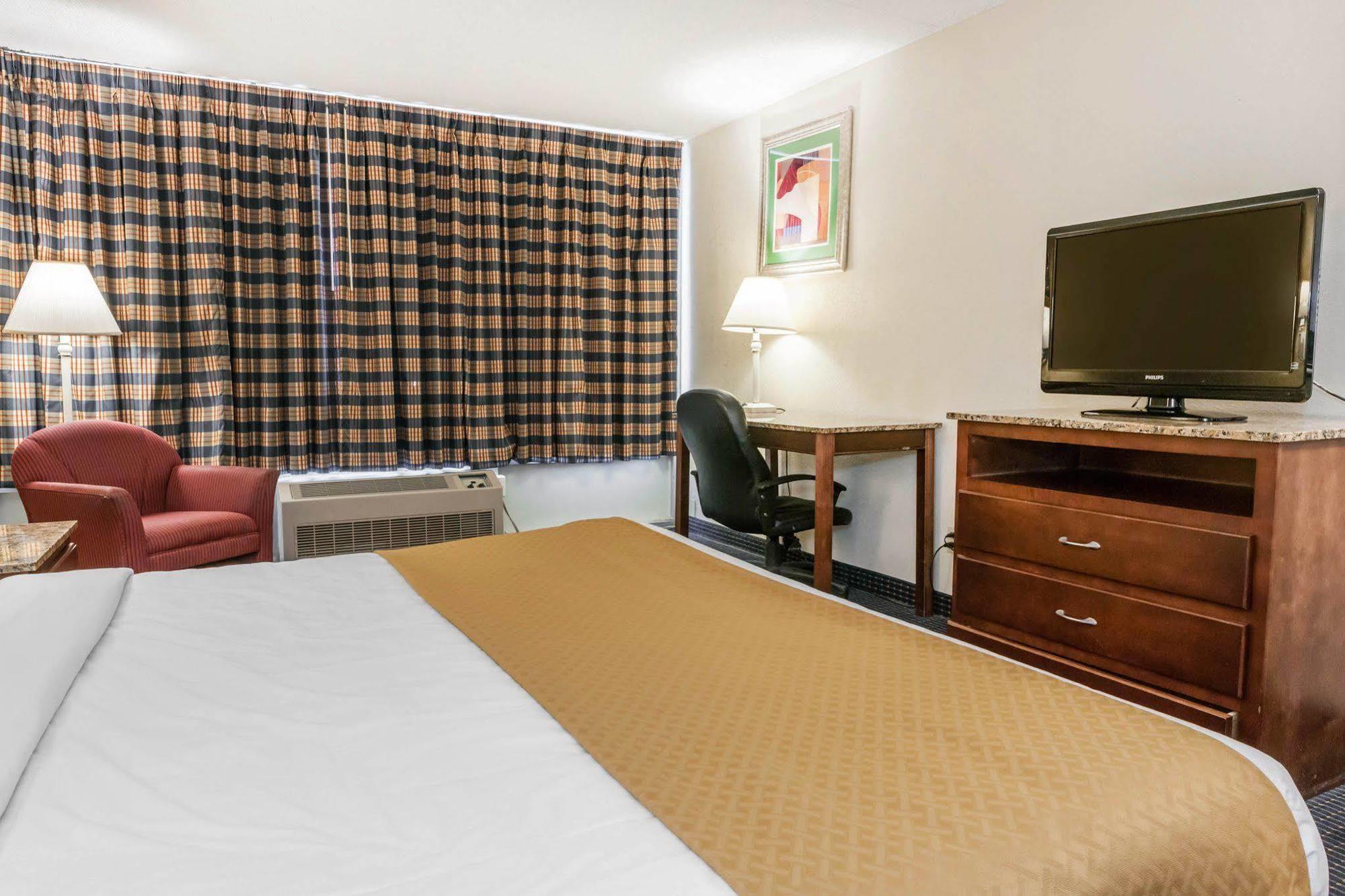 Quality Inn & Suites Lafayette I-65 Εξωτερικό φωτογραφία