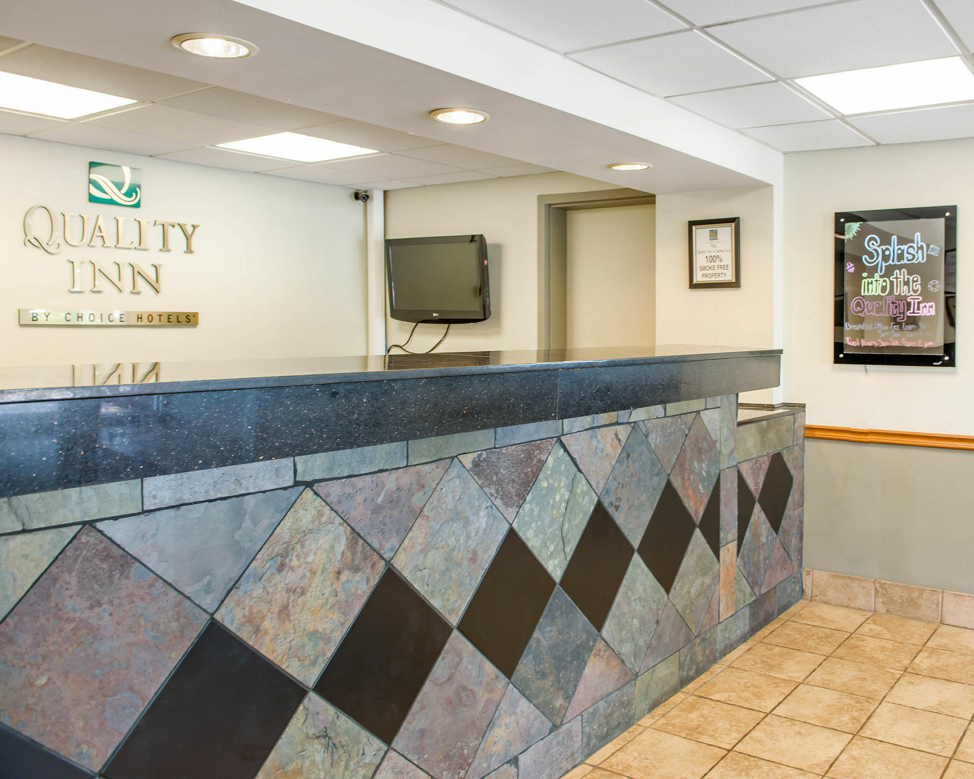 Quality Inn & Suites Lafayette I-65 Εξωτερικό φωτογραφία